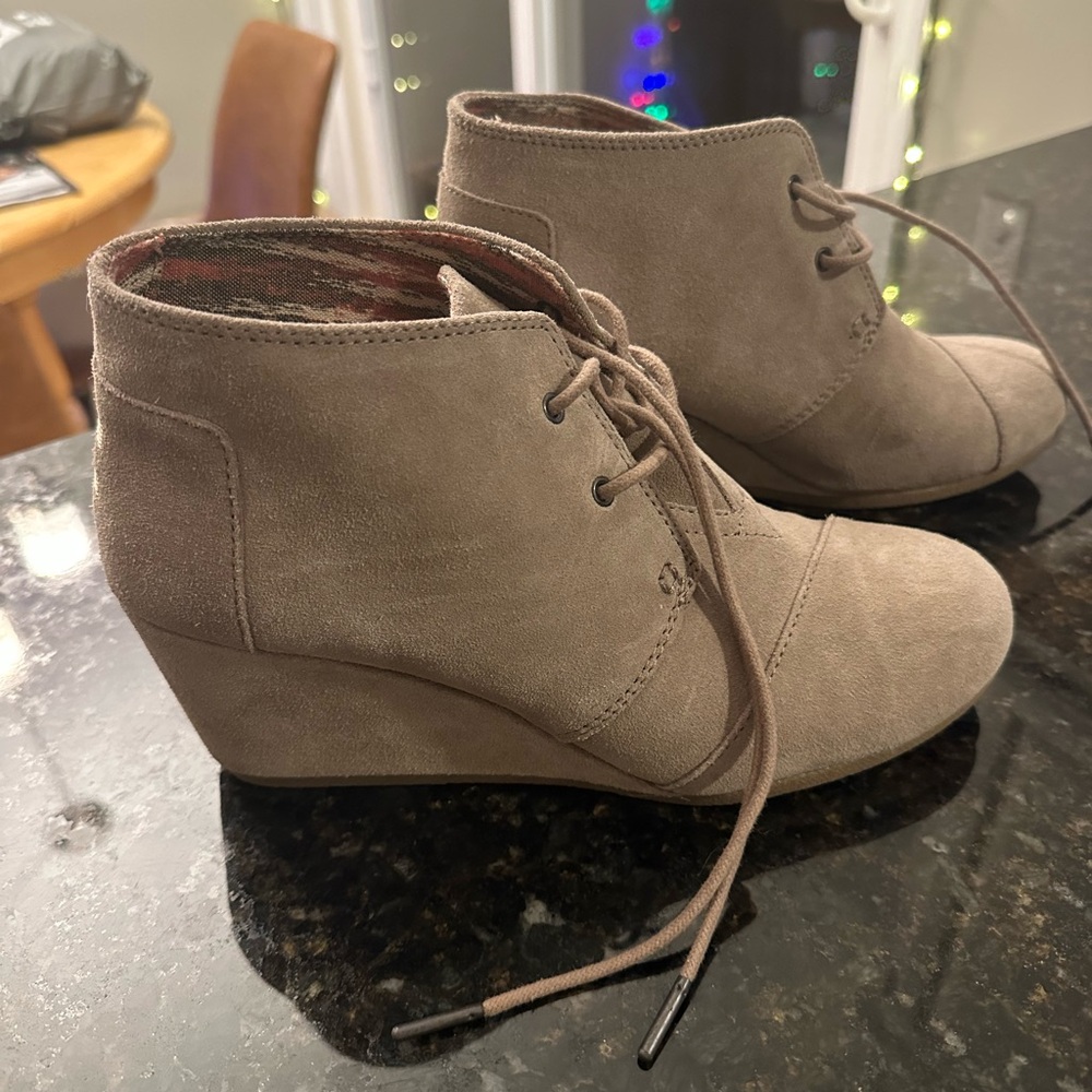 Toms Taupe Suede Wedge Booties